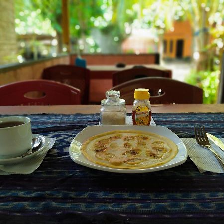 Kuta Garden Homestay 外观 照片