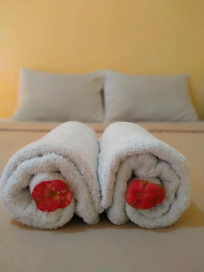 Kuta Garden Homestay 外观 照片